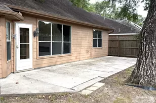 2203 Blossom Creek Trail, Houston, TX 77339 - Photo 18