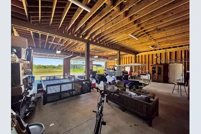 204 New Orleans, Crystal Beach, TX 77650 - Photo 22