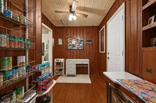 3514 Commerce St, Damon, TX 77430 - Photo 8