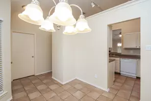 17002 Enchanted Cir E, Sugar Land, TX 77498 - Photo 6