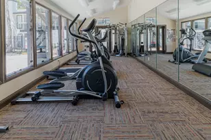 200 Hallow Tree Ln, Houston, TX 77090 - Photo 4