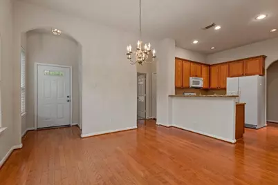 15802 Collinsville Drive, Tomball, TX 77377 - Photo 10