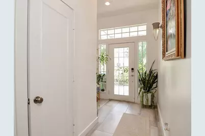 5360 McCulloch Circle, Houston, TX 77056 - Photo 4