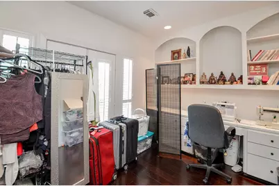 5360 McCulloch Circle, Houston, TX 77056 - Photo 20
