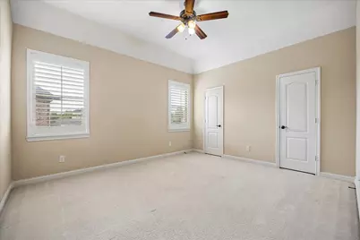 4506 Beacon View Court, Sugar Land, TX 77479 - Photo 36