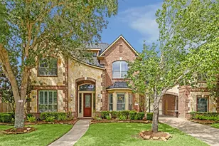 4506 Beacon View Ct, Sugar Land, TX 77479 - Photo 2