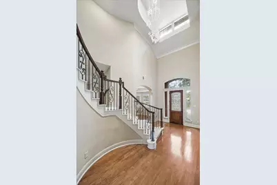 4506 Beacon View Court, Sugar Land, TX 77479 - Photo 4