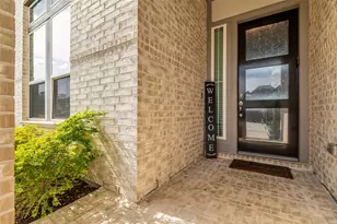 9214 Trimble Lndg Dr, Tomball, TX 77375 - Photo 2