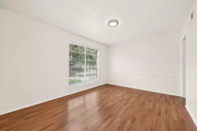 10431 Towne Oak Lane, Sugar Land, TX 77498 - Photo 6