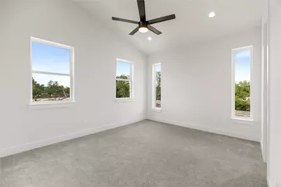 947 Green Meadow Street #D, Houston, TX 77091 - Photo 8