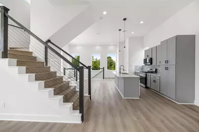 947 Green Meadow Street #D, Houston, TX 77091 - Photo 6