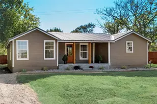 314 Avenue D, Point, TX 75472 - Photo 6