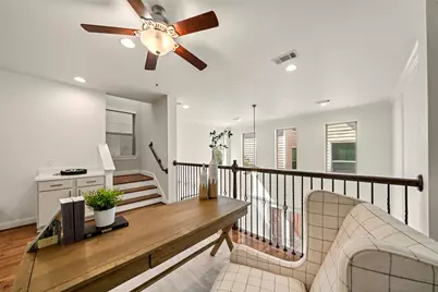 2627 Shady Woods Lane, Houston, TX 77008 - Photo 16