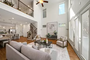 2627 Shady Woods Ln, Houston, TX 77008 - Photo 1