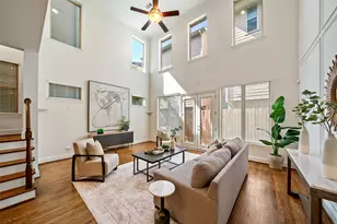 2627 Shady Woods Ln, Houston, TX 77008 - Photo 12