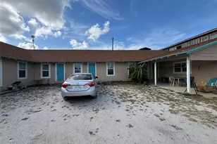 1301 N Ocean Dr, Port Lavaca, TX 77979 - Photo 2