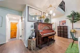 9400 Doliver Dr, Houston, TX 77063 - Photo 14