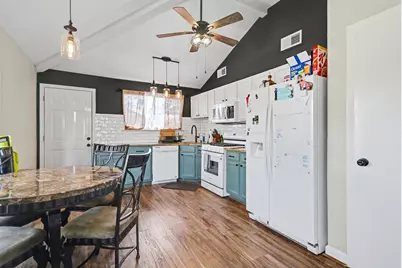 10011 Sand Pass Lane, Houston, TX 77064 - Photo 6