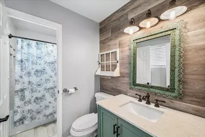 1213 E Brown Lane, Deer Park, TX 77536 - Photo 16