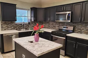 2107 Tower Bridge Rd, Pearland, TX 77581 - Photo 10