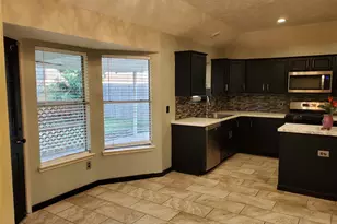 2107 Tower Bridge Rd, Pearland, TX 77581 - Photo 6