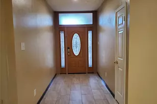 2107 Tower Bridge Rd, Pearland, TX 77581 - Photo 2
