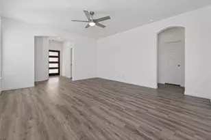 9734 Enclave Ridge Rd, Willis, TX 77318 - Photo 6