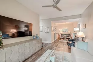 11711 Memorial Dr, Houston, TX 77024 - Photo 2