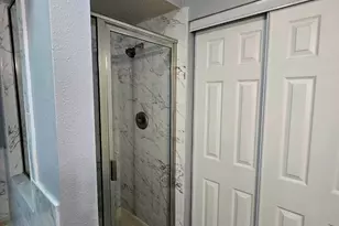 14244 Oak Chase Dr, Houston, TX 77062 - Photo 14