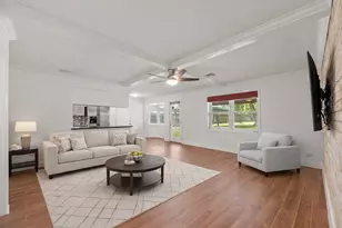 5522 Chantilly Ln, Houston, TX 77092 - Photo 4