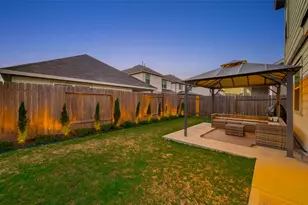 23639 Buttress Root Dr, Spring, TX 77373 - Photo 32