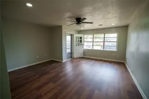 1904 Edgehill Rd, Pasadena, TX 77502 - Photo 8