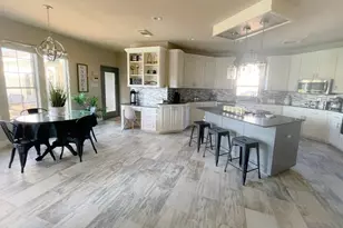 2006 Pebble Ln, Friendswood, TX 77546 - Photo 8