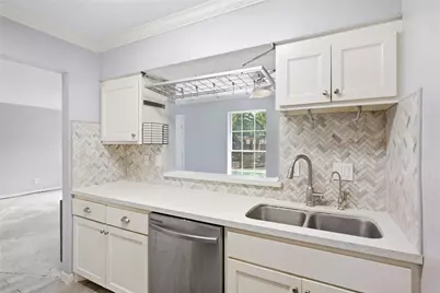 9005 Gaylord Street #17, Houston, TX 77024 - Photo 16