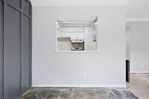 9005 Gaylord St, Houston, TX 77024 - Photo 12