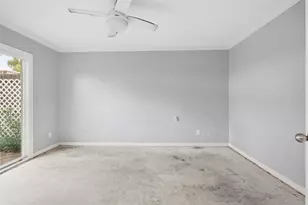 9005 Gaylord St, Houston, TX 77024 - Photo 20