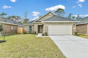 3911 Sugardale St, Baytown, TX 77521 - Photo 2