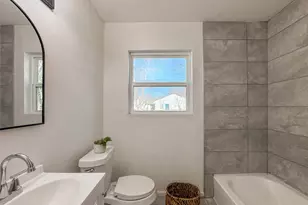 6011 Belmark St, Houston, TX 77033 - Photo 16