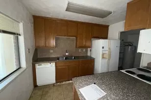 22846 Millgate Dr, Spring, TX 77373 - Photo 2