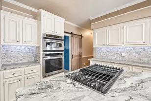 1331 Edwards Dr, Dickinson, TX 77539 - Photo 16