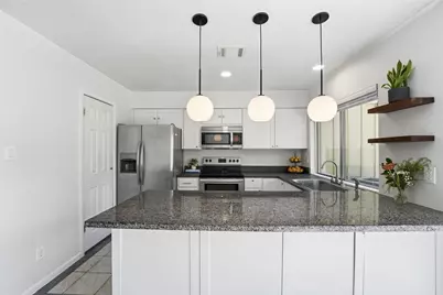 2429 W Settlers Way, The Woodlands, TX 77380 - Photo 10