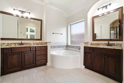 131 Hunter Hollow Drive, Montgomery, TX 77316 - Photo 18