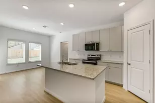 11927 Pondwood Dr, Cypress, TX 77429 - Photo 10