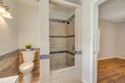 911 Wooding Street, Houston, TX 77011 - Photo 14
