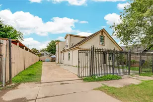 911 Wooding St, Houston, TX 77011 - Photo 6