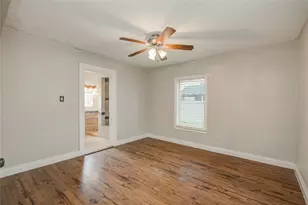 911 Wooding St, Houston, TX 77011 - Photo 12