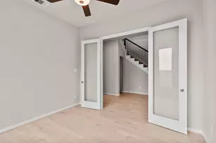 10703 Sundial Lupine Ct, Cypress, TX 77433 - Photo 4