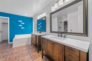 8831 Bent Spur Ln, Houston, TX 77064 - Photo 10