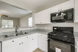 12018 Madison Oak St, Houston, TX 77038 - Photo 16