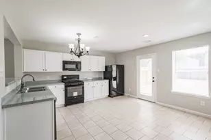 12018 Madison Oak St, Houston, TX 77038 - Photo 14